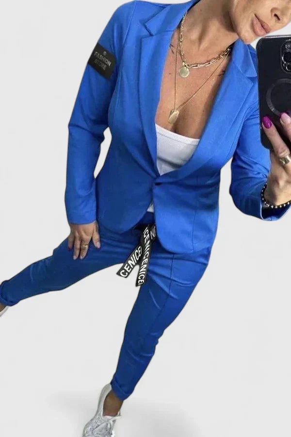 Alice | Chic Blazer and Tapered Pants Set
