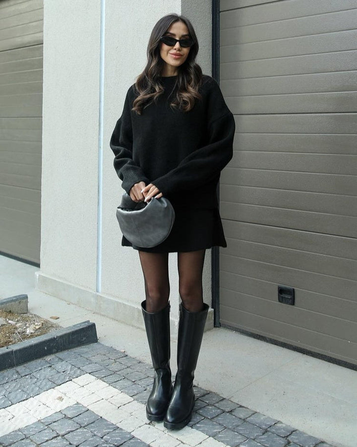 Anna | Graceful Oversized Knit Sweater and Mini Skirt Set