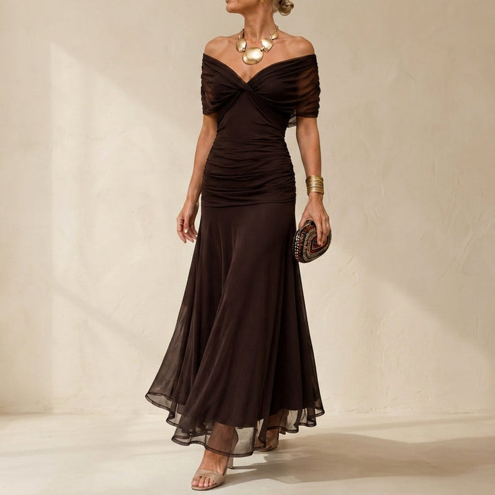 Betty | Stylish Ruched V-Neck Christmas Dress Maxi Gown