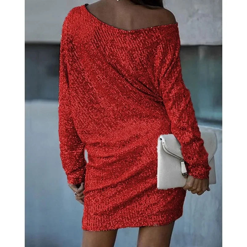 Clara | Tidløs Off-Shoulder Glimmer Kjole med Pailletter