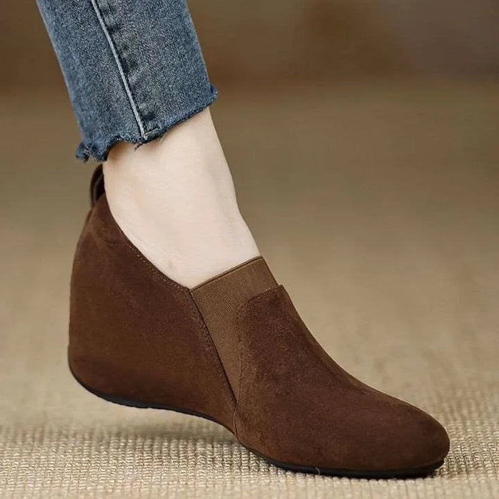 Cynthia | Graceful Pointed Toe Wedge Ankle Boots