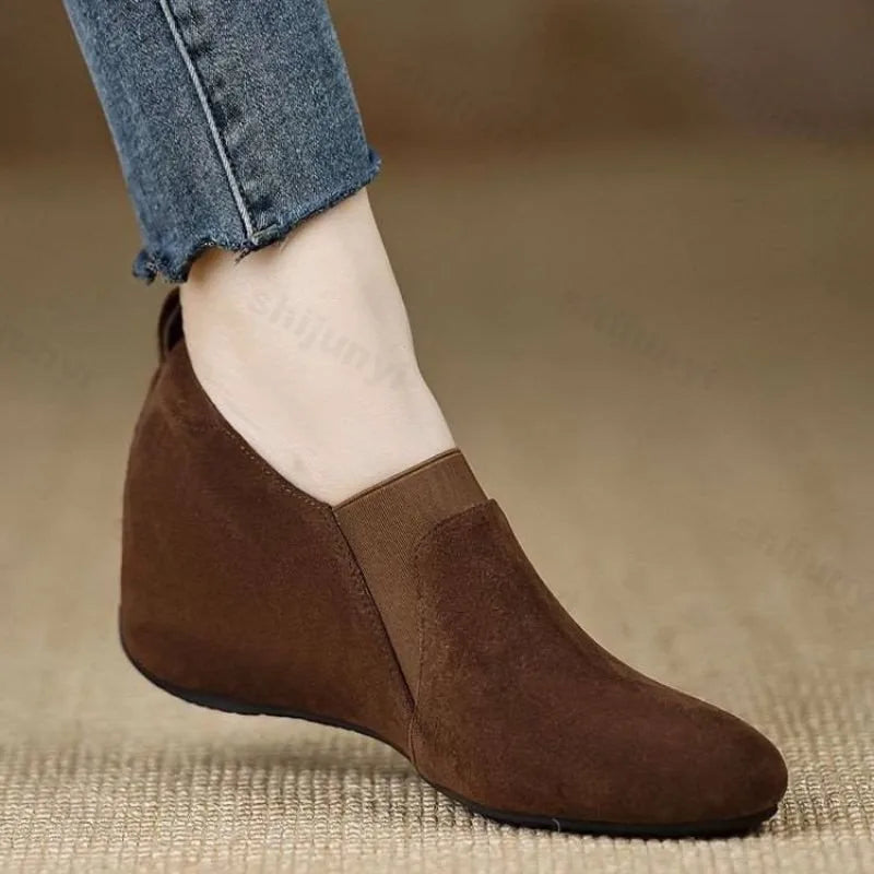 Cynthia | Graceful Pointed Toe Wedge Ankle Boots