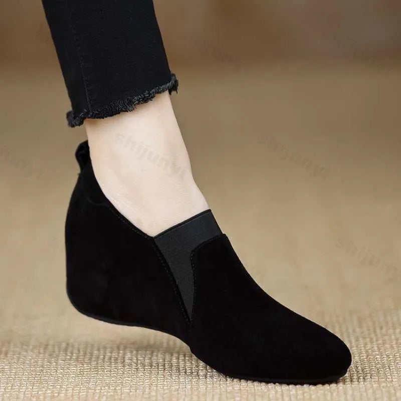 Cynthia | Graceful Pointed Toe Wedge Ankle Boots