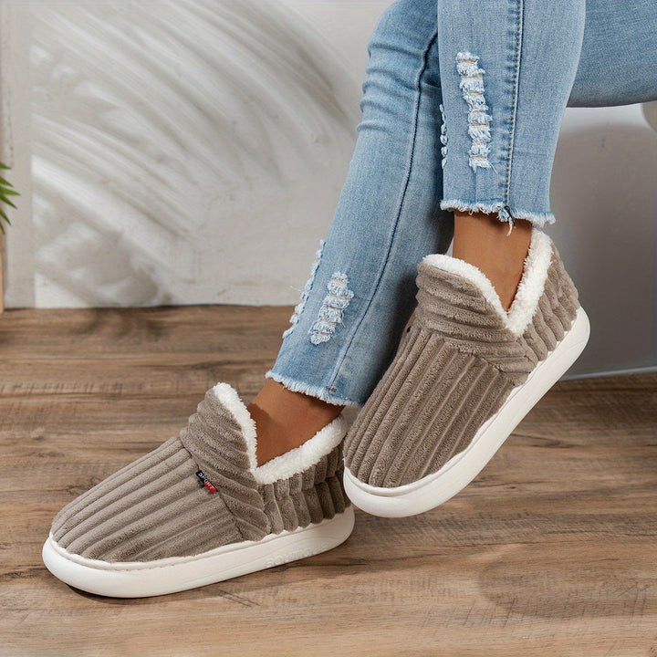 Denise | Ribbed Slip-On Winter Slippers