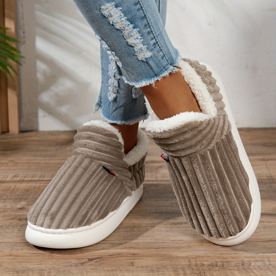 Denise | Ribbed Slip-On Winter Slippers
