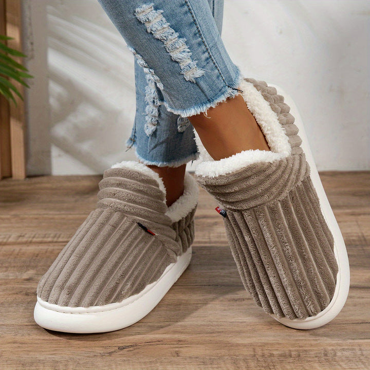 Denise | Ribbed Slip-On Winter Slippers