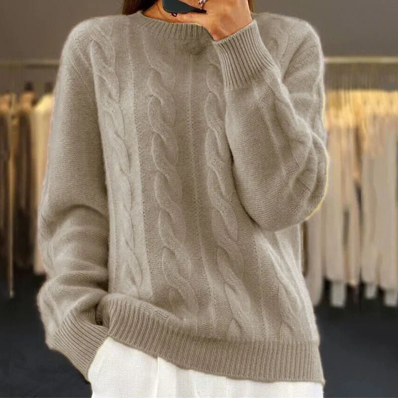 Diana | Classic Cable Knit Sweater with Crewneck
