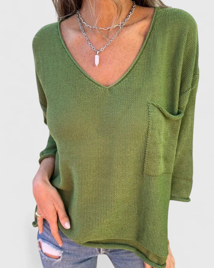 Donna | Timeless Oversized V-Neck Knit Sweater