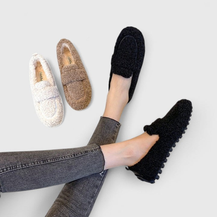 Donna | Timeless Plush Slip-On Loafer Slippers
