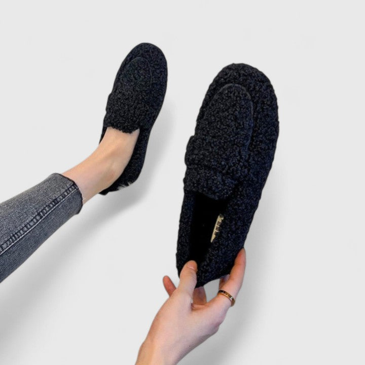 Donna | Timeless Plush Slip-On Loafer Slippers