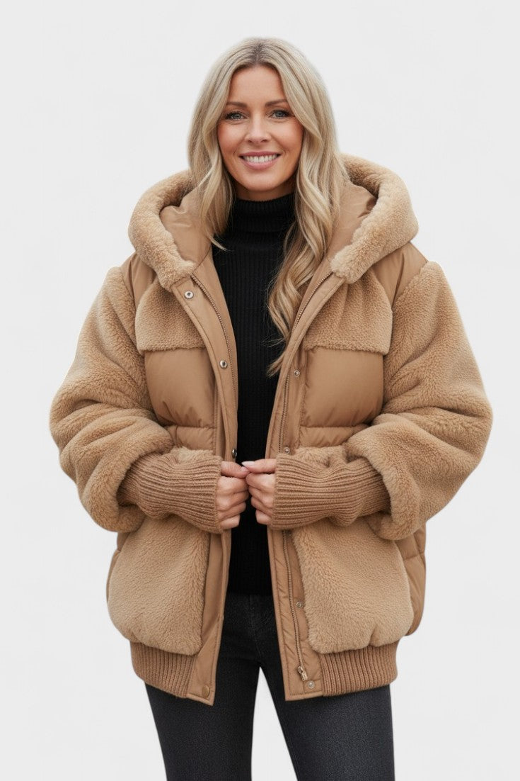 Ellie | Raffineret Oversized Vinterfrakke med Teddyhætte