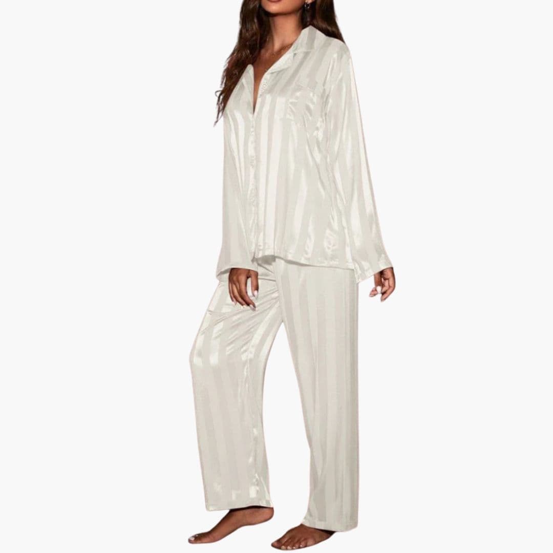 Emma | Elegant Stribet Skinnende Pyjamasæt Nattøj Dame