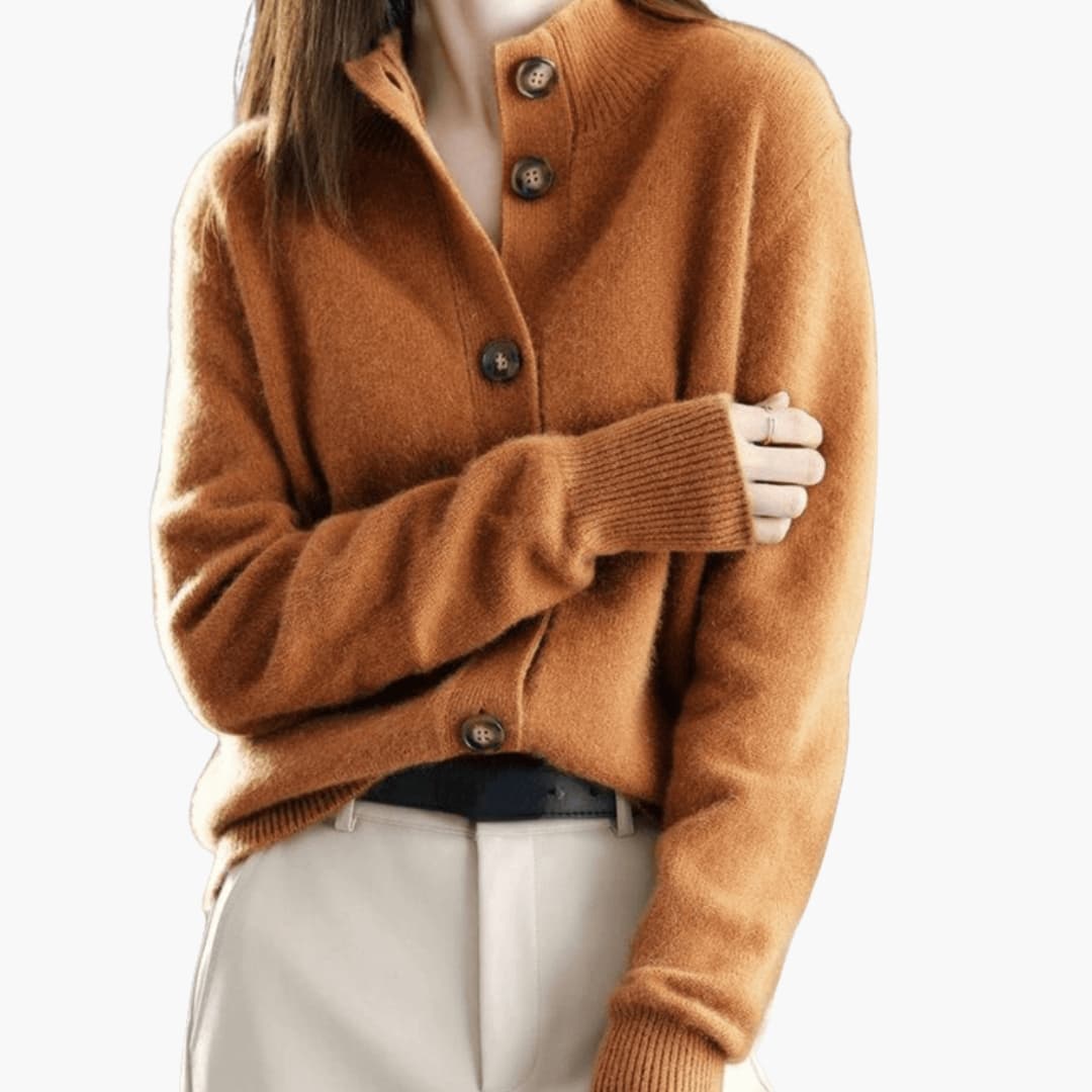 Esther | Stilfuld Cardigan Dame med Reverskrave og Knaplukning