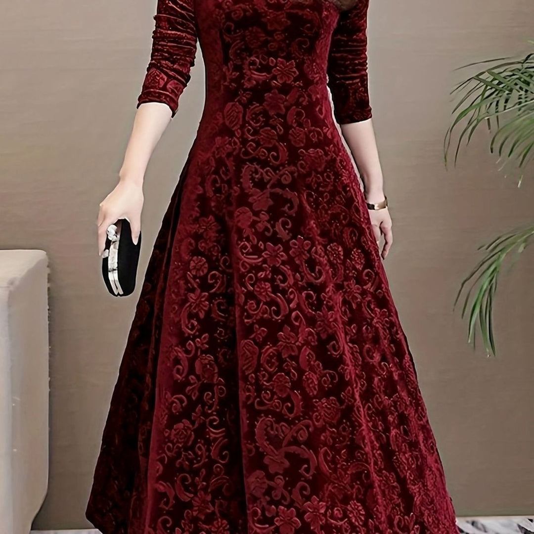 Evelyn | Chic Velvet A-Line Christmas Dress
