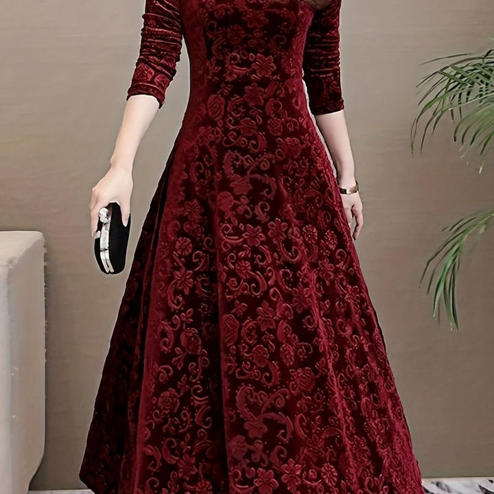 Evelyn | Chic Velvet A-Line Christmas Dress