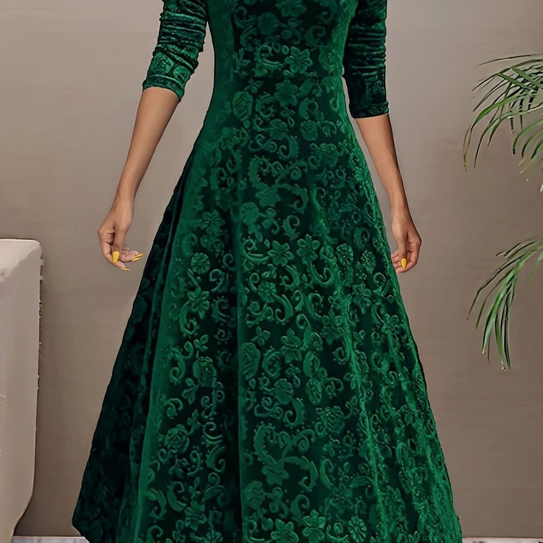Evelyn | Chic Velvet A-Line Christmas Dress