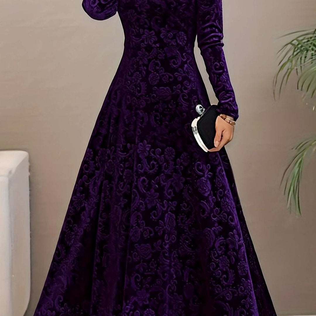 Evelyn | Chic Velvet A-Line Christmas Dress