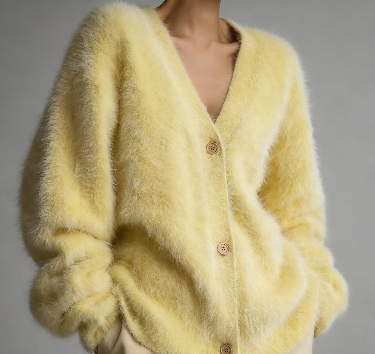 Frida | Yndefuld Oversized Cardigan Dame i Luftig Strik