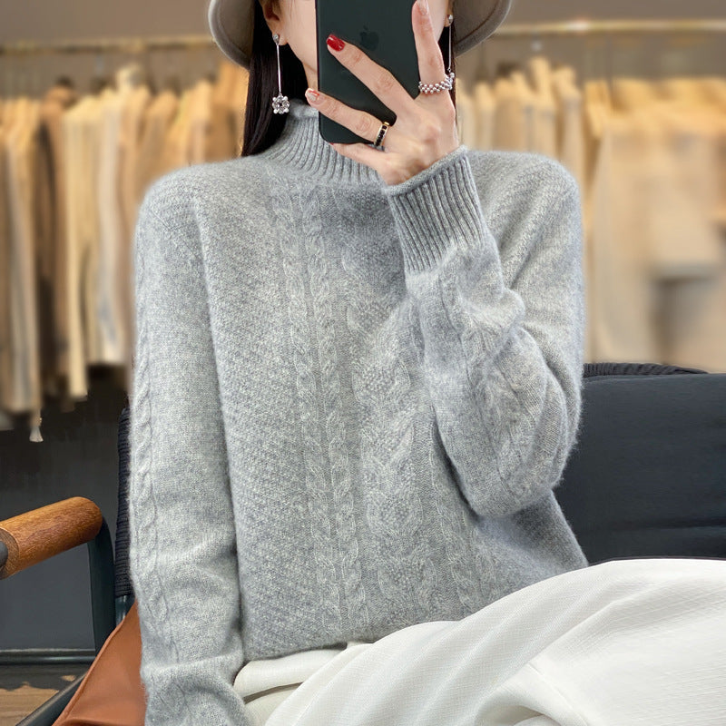 Gloria | Cozy Cable Knit Mock Neck Sweater with Ribbed Cuffs