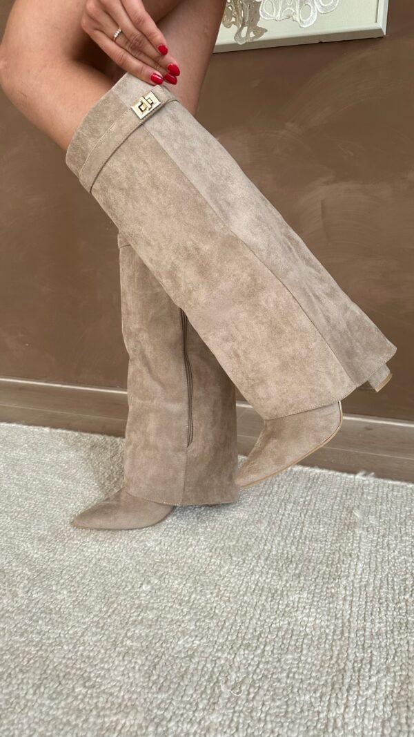 Hannah | Graceful Pointed-Toe Knee High Boots with Block Heel