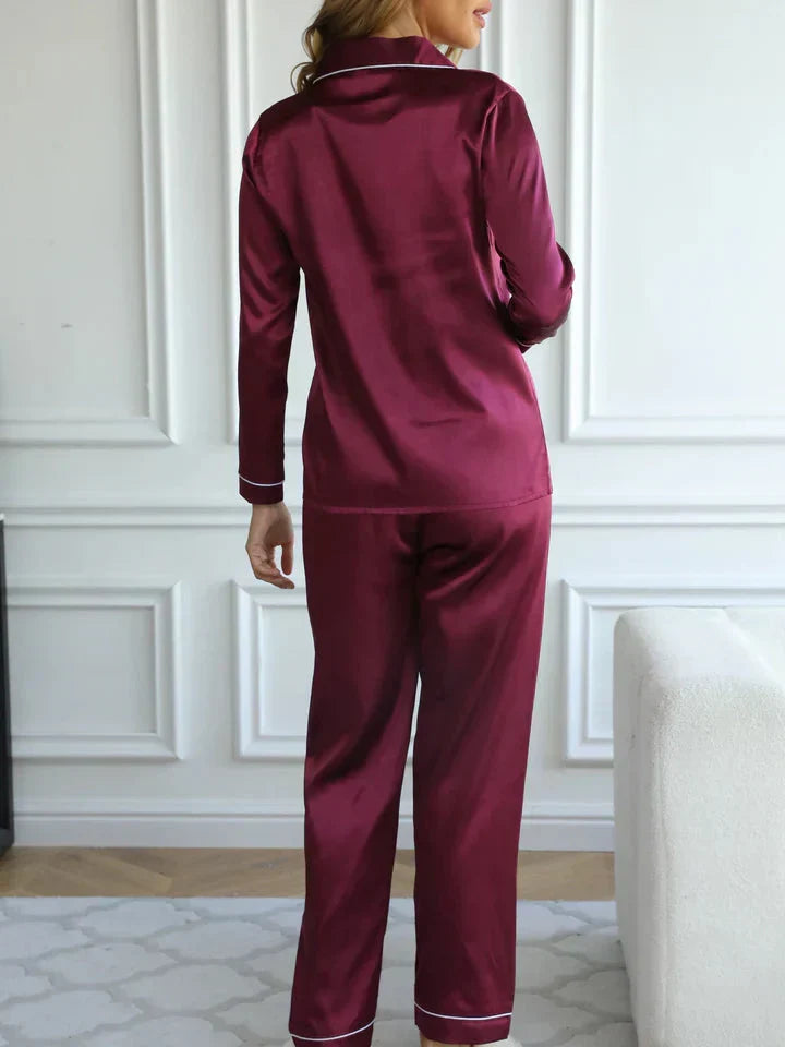 Ingrid | Chik Skinnende Slåkrave Pyjamas Sæt Nattøj Dame