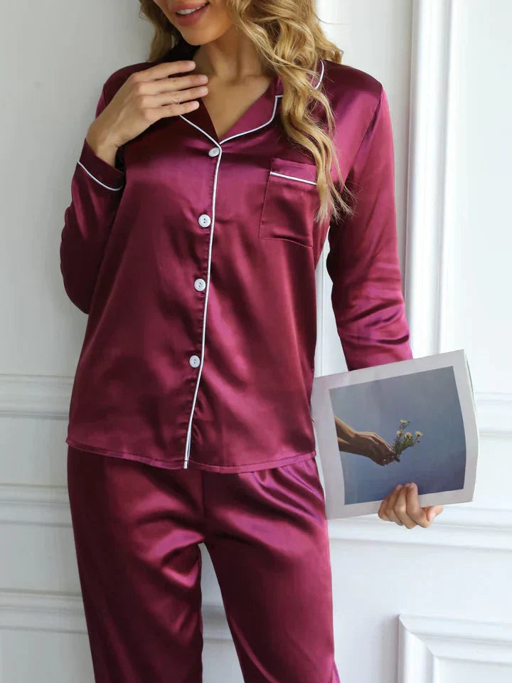 Ingrid | Chik Skinnende Slåkrave Pyjamas Sæt Nattøj Dame