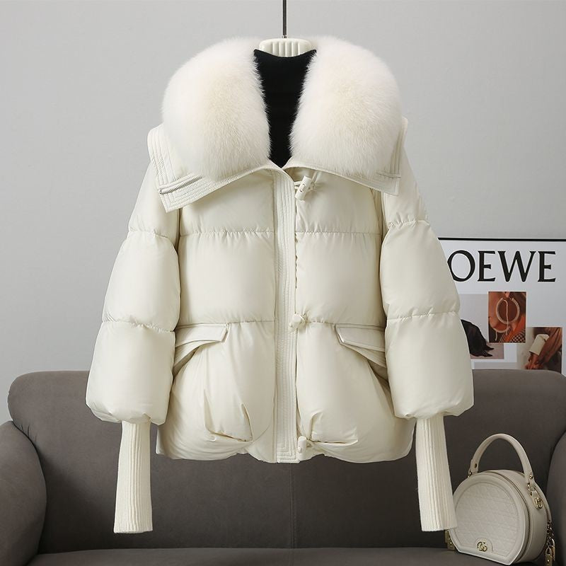 Isabella | Afslappet Oversize Dynejakke med Pelskrave