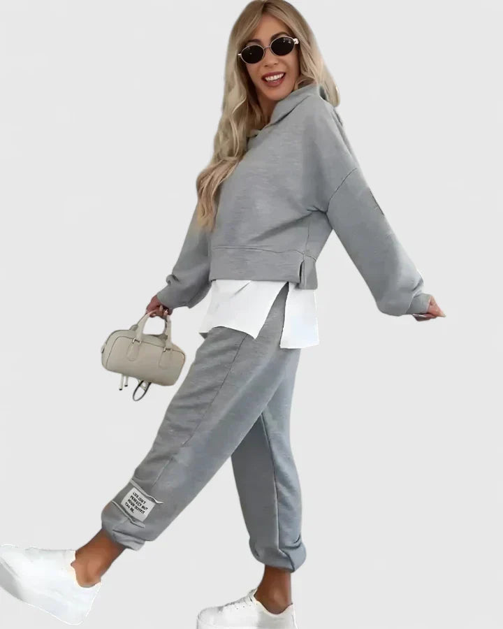Janet | Timeless Hooded Sweatshirt and Pants Lounge Set
