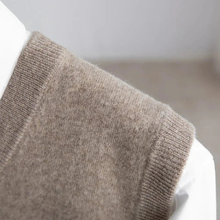Jerry | Relaxed V-Neck Sweater Vest Pullover