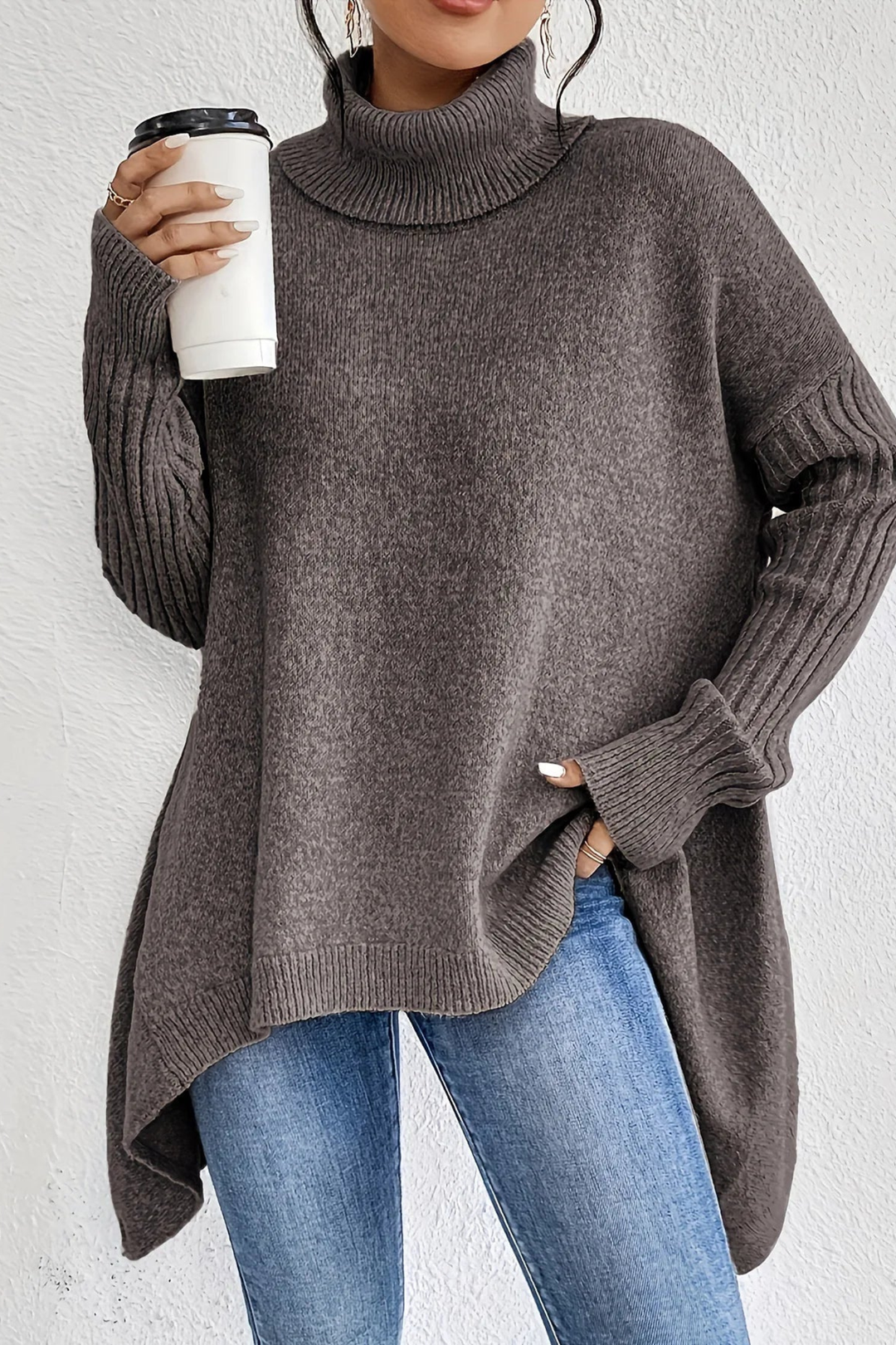 Judy | Cozy Oversized Ribbed Sleeve Turtleneck Sweater