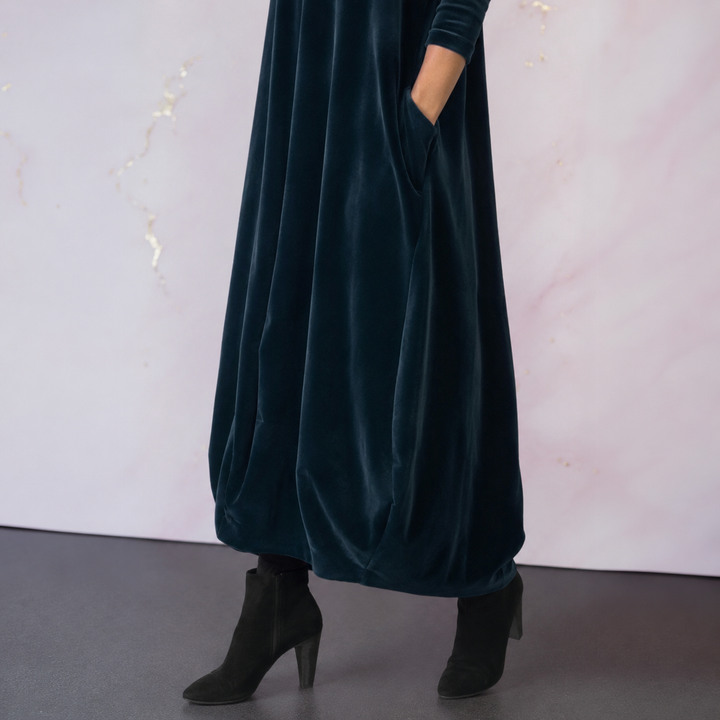 Julia | Graceful Roll Neck Long Sleeve Dress with Pockets