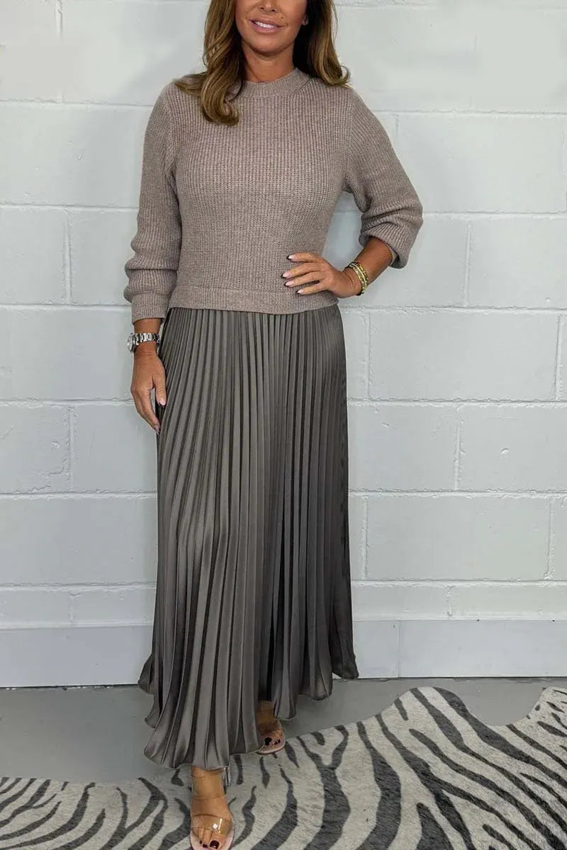 Kathleen | Effortless Pleated Long Sleeve Maxi Sweater Dress