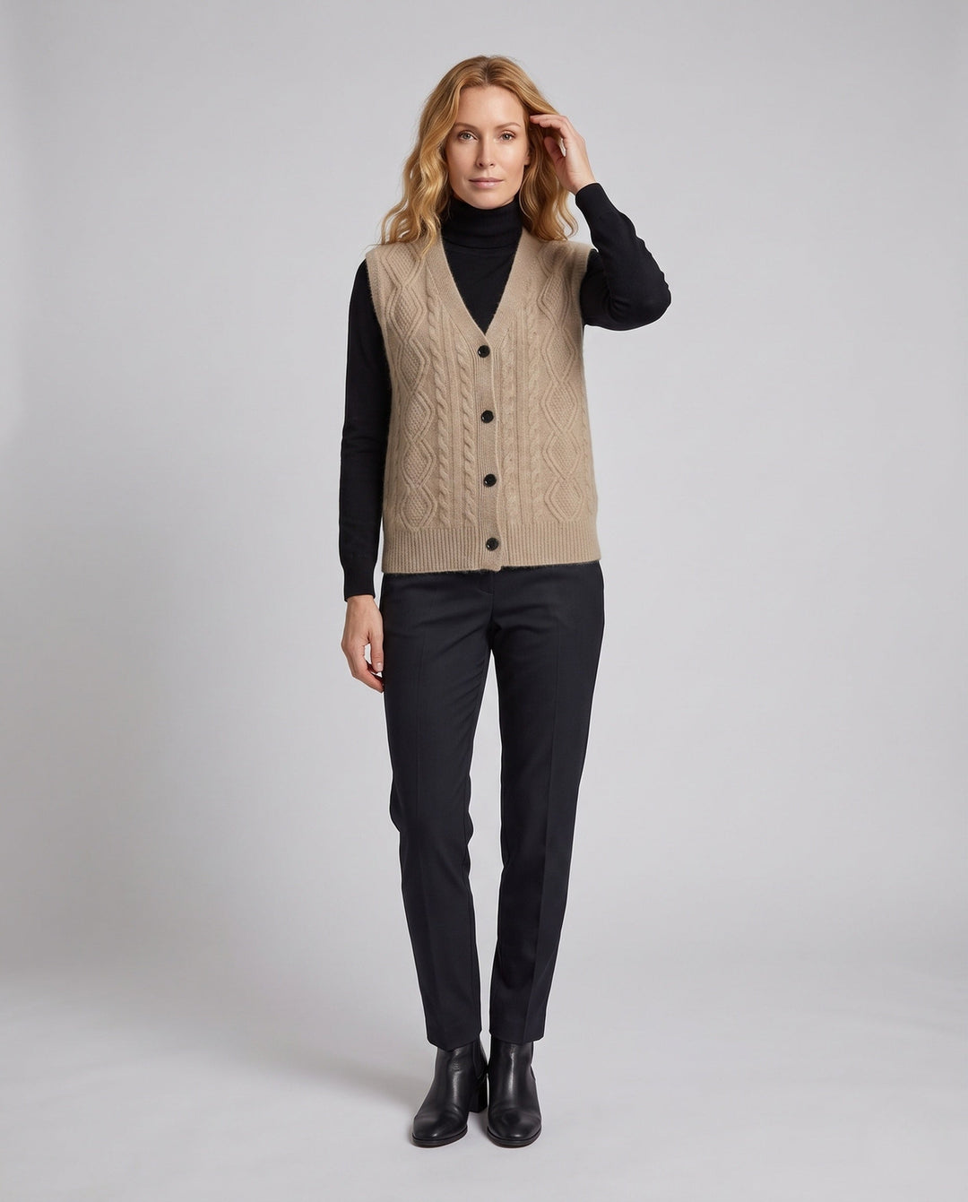 Kelly | Effortless Cable Knit Button-Front Sweater Vest