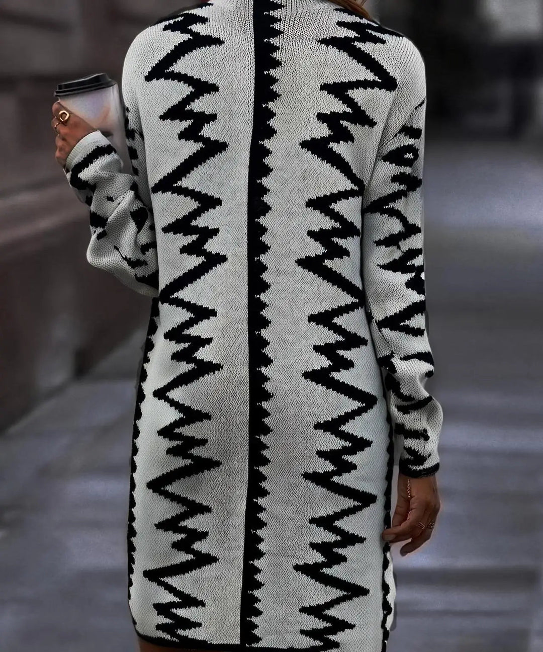Kelly | Relaxed Zigzag Striped Knit Sweater Dress