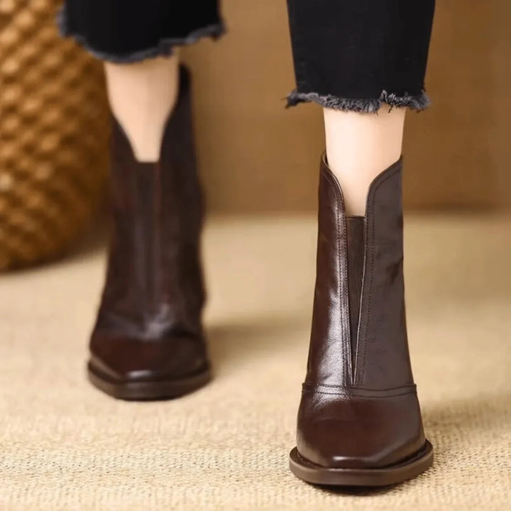Kelly | Stylish Square Toe Block Heel Ankle Boots