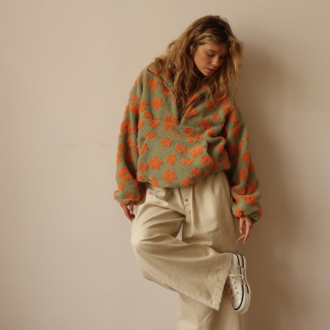 Laura | Chic Oversized Floral Quarter Zip Sweatshirt
