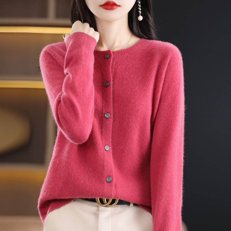 Laura | Raffineret Cardigan Dame med Rund Hals og Knapper