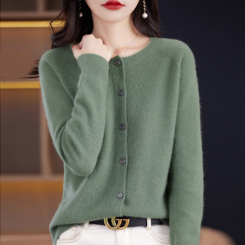Laura | Raffineret Cardigan Dame med Rund Hals og Knapper