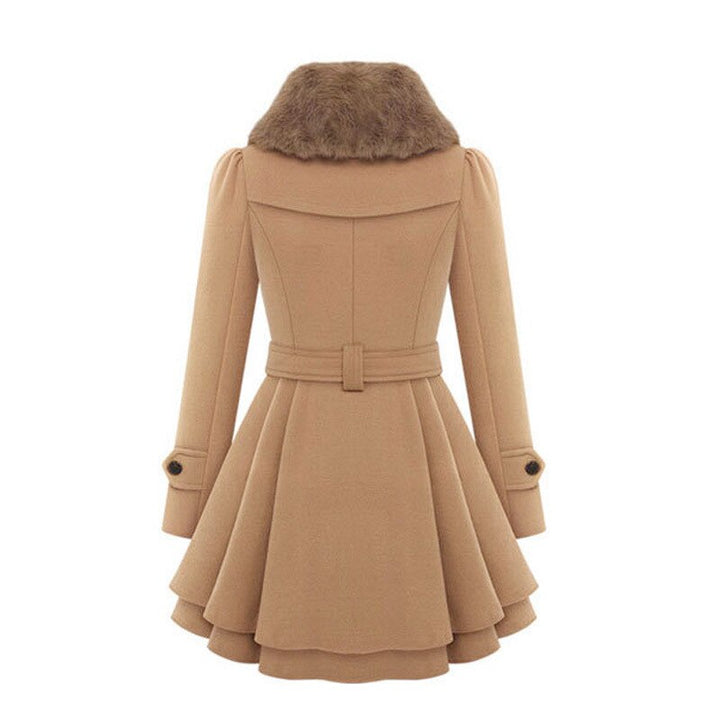 Laura | Relaxed Double-Breasted Winter Coats with Plush Collar & Tiered Skirt Hem