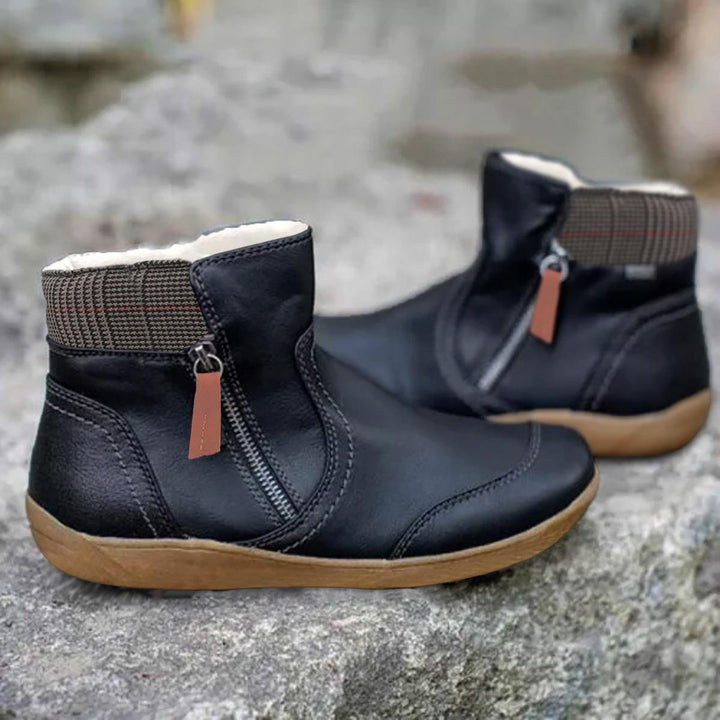Lisa | Elegant Ankle Winter Boots with Zip Detail