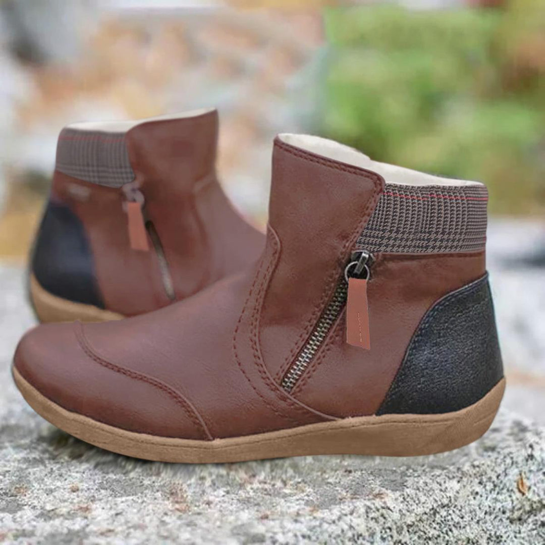 Lisa | Elegant Ankle Winter Boots with Zip Detail