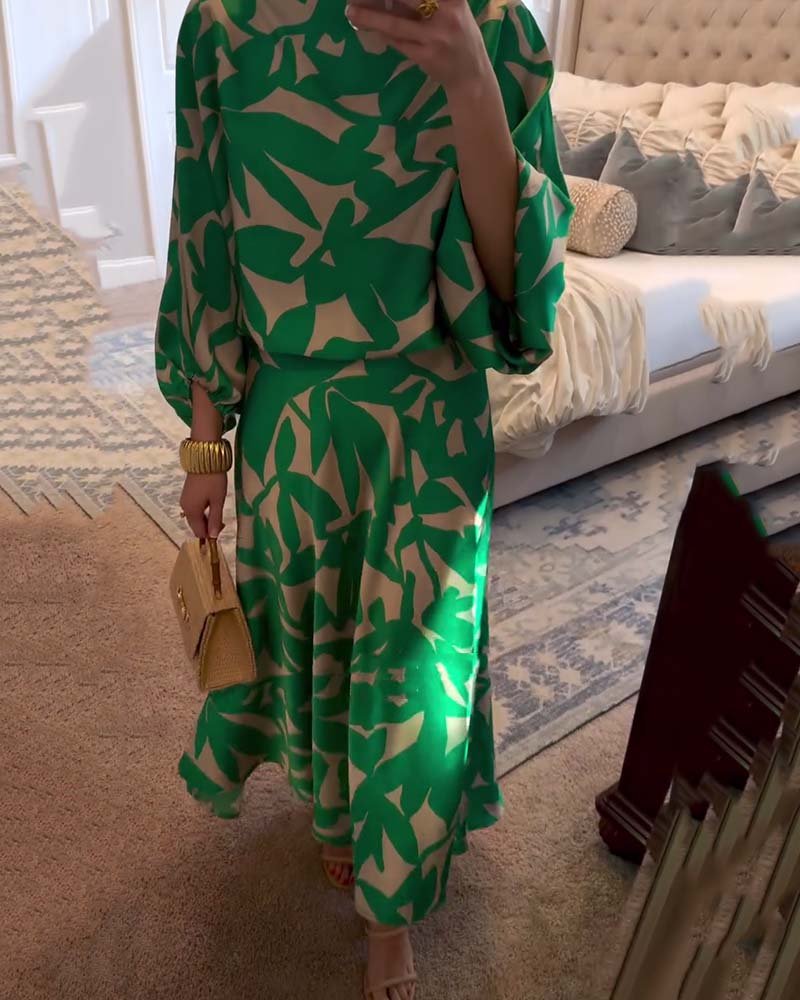 Luna | Hyggeligt Todelt Gallakjole-sæt med Ballonærmer og Botanisk Print