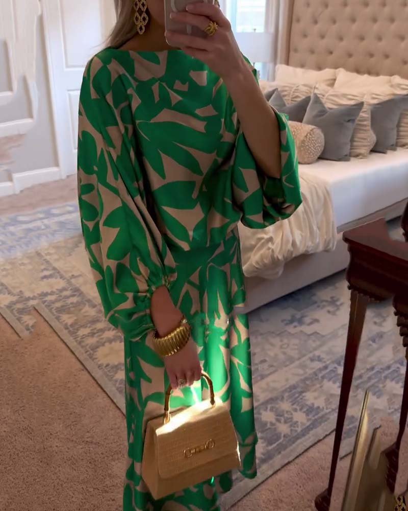 Luna | Hyggeligt Todelt Gallakjole-sæt med Ballonærmer og Botanisk Print