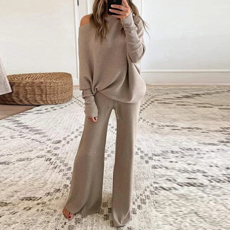 Luna | Raffineret Nattøj Dame Loungewear Sæt med Flared Bukser