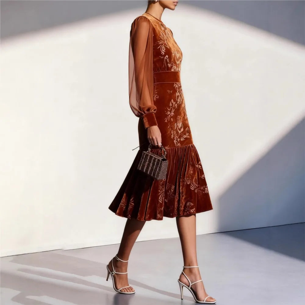 Michelle | Refined Velvet Lantern Sleeve Christmas Dress