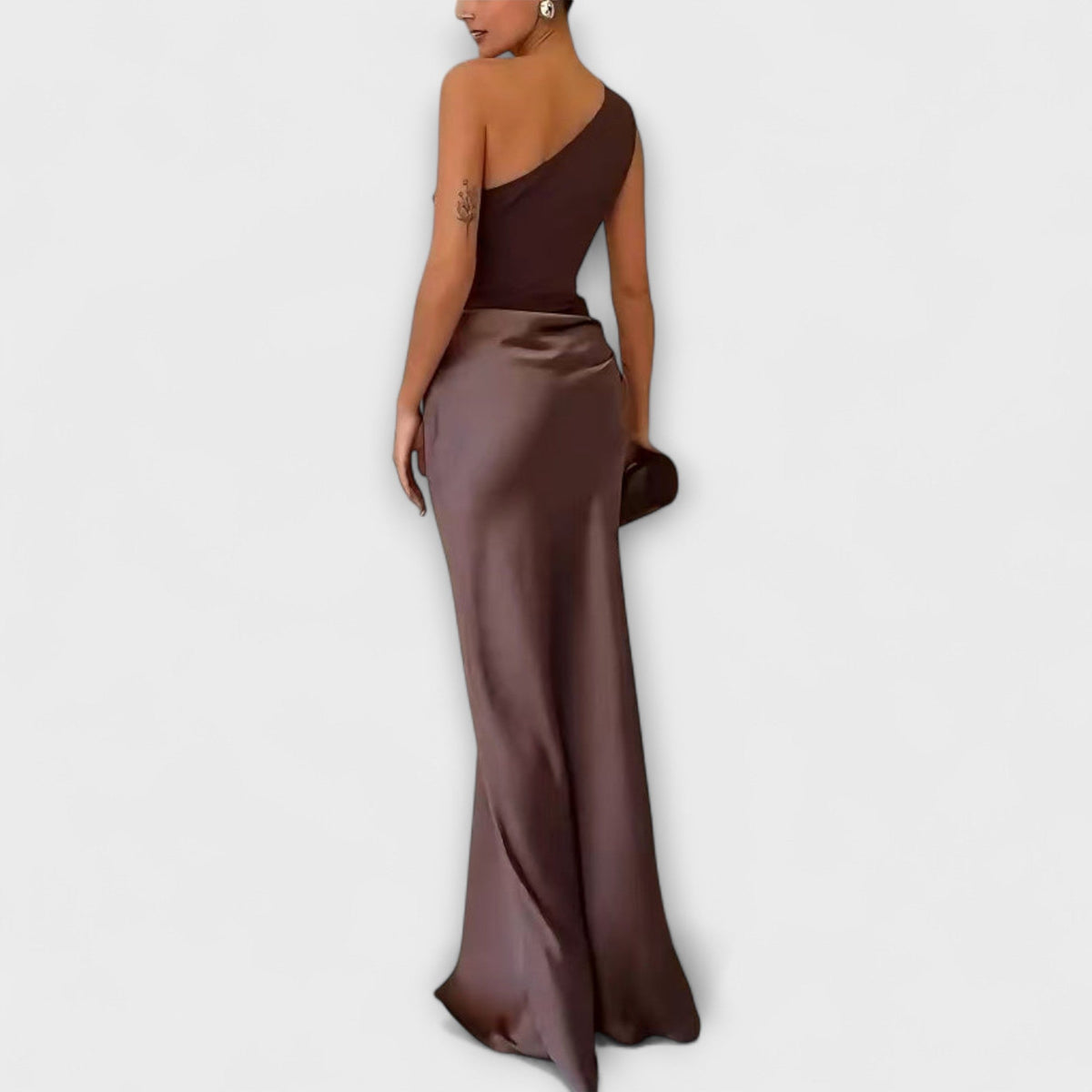 Molly | Raffineret One-Shoulder Kjole til Julefrokost