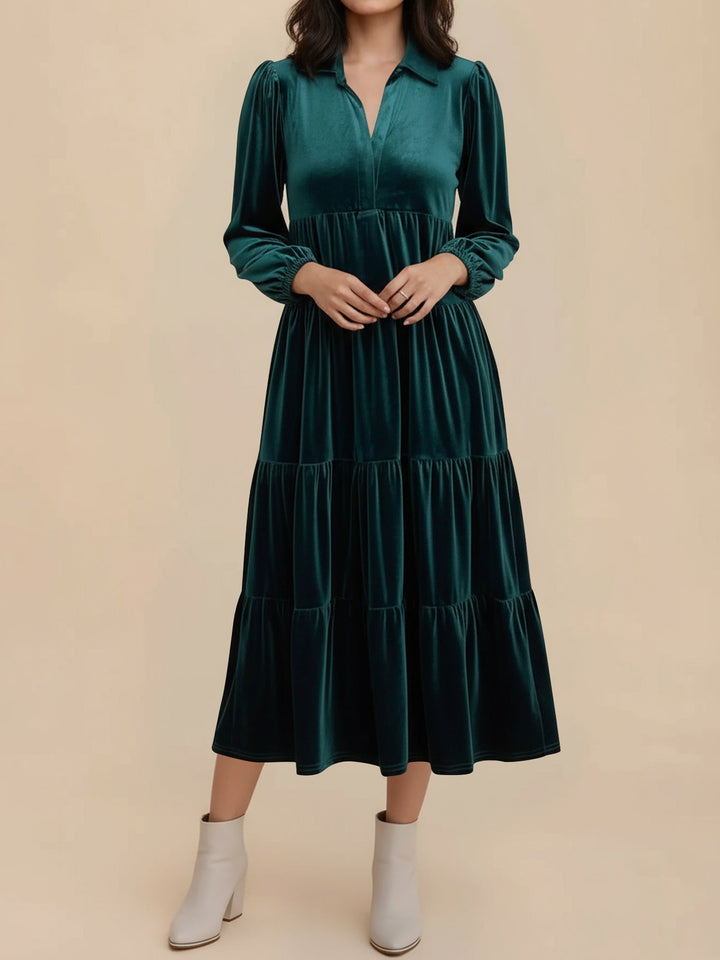 Nicole | Stylish Tiered Velvet Long-Sleeve Christmas Dress