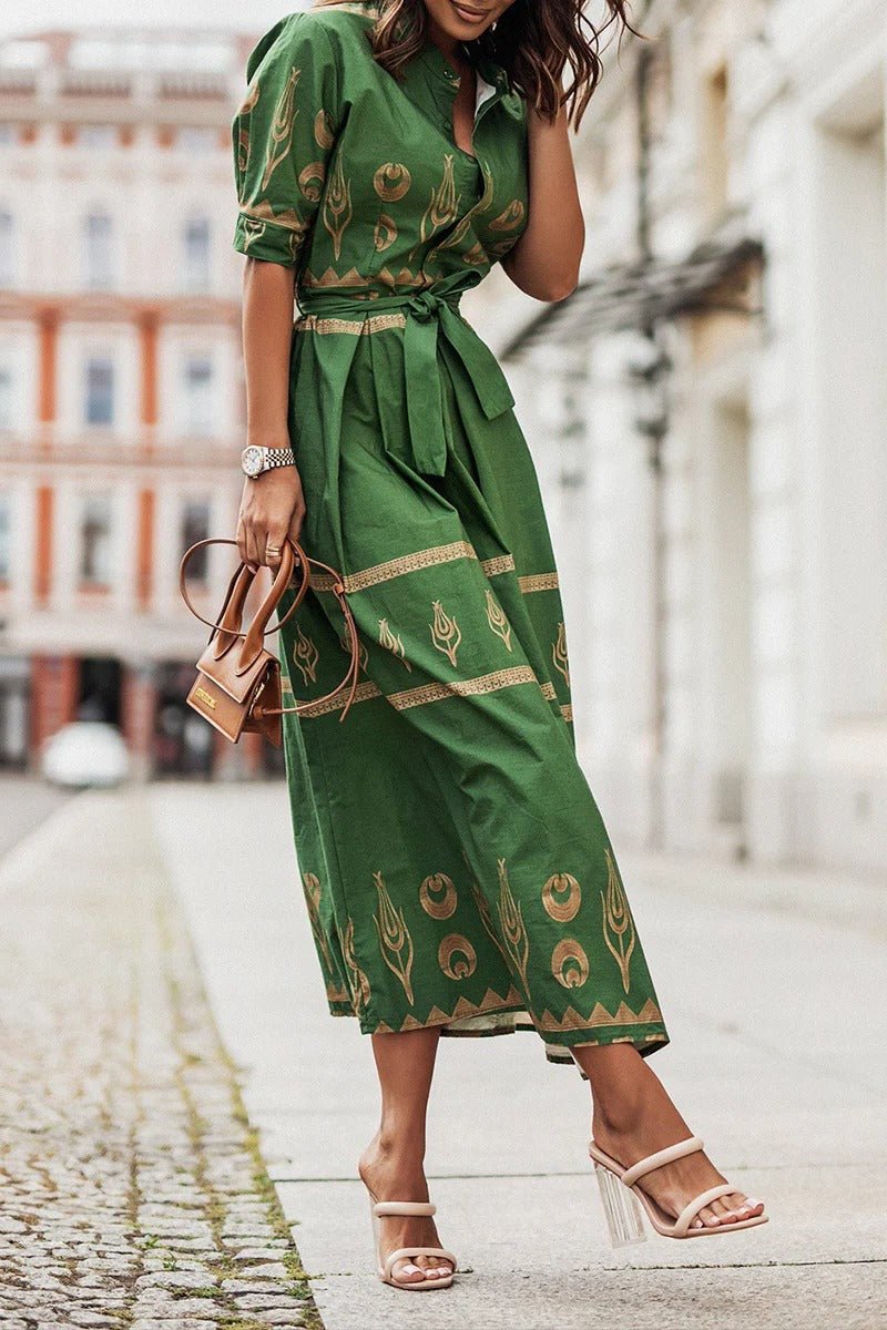 Olivia | Stilfuld Bæltet Midi Gallakjole med Bohemisk Print