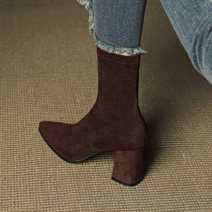 Patricia | Chic Side Zip Block Heel Ankle Boots