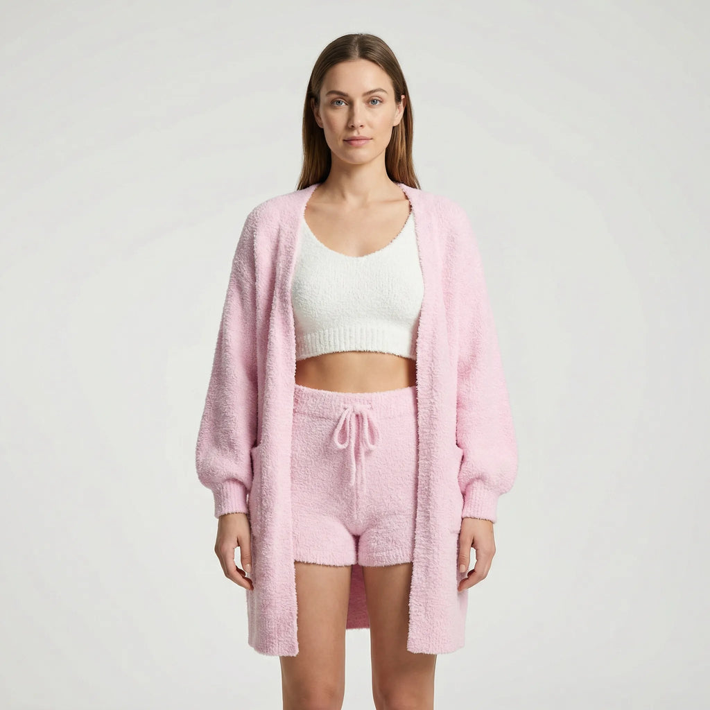 Saga | Sofistikeret Nattøj Dame Loungewear-sæt i Blødt Teddy-strik